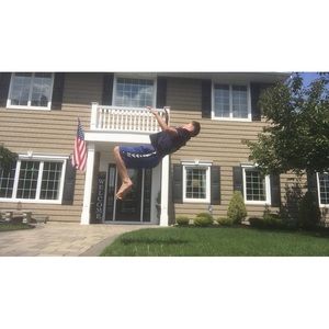 Meet your Posher, Benjamin